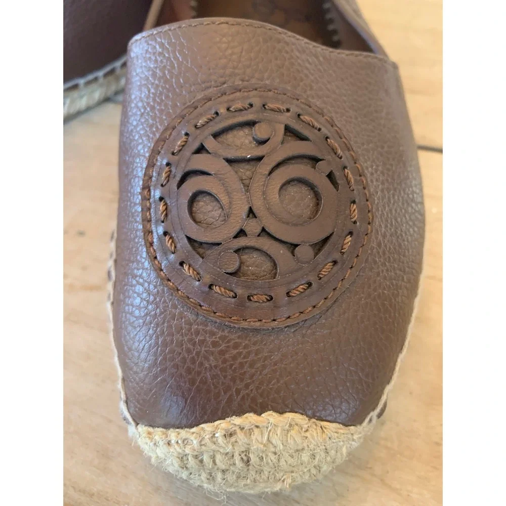 Brighton Groove Brown Pebbled Leather Espadrille Flats Medallion Womens 7‎